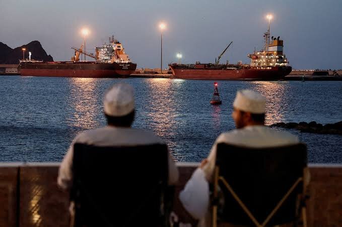 نفت در سایه اختلال تنگه هرمز و خط لوله عربستان از ۱۰۷ دلار عبور کرد