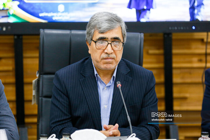 ناصر فتحی مدیرکل نوسازی مدارس استان اصفهان