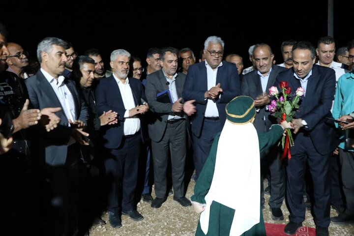 افتتاح هم‌زمان ۳۰ پروژه آبرسانی در ۲۰ شهرستان فارس