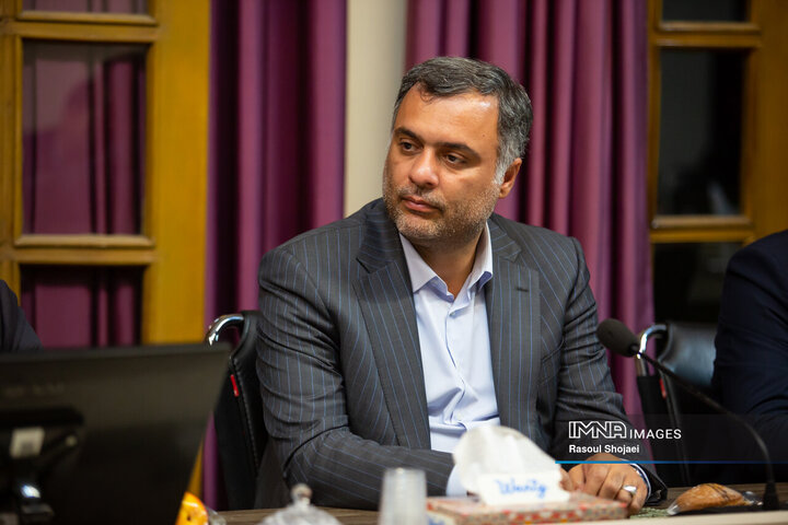 نشست اعضای کمیسیون اقتصادی مجلس و مدیران شهری اصفهان