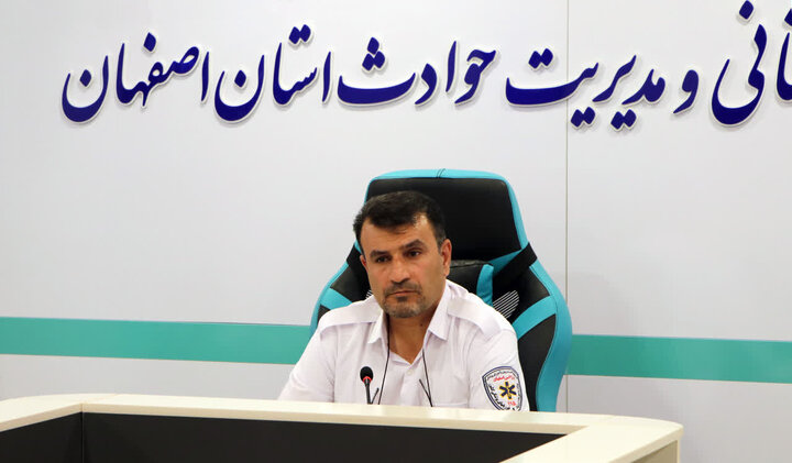 ثبت ۳۱۳ هزار مأموریت اورژانس اصفهان در یک سال/ آمار آسیب به آمبولانس‌ها و امدادگران در جنگ