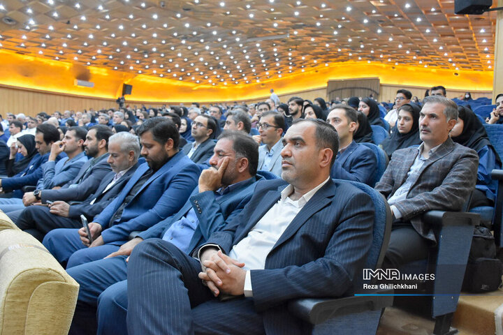 مراسم تکریم و معارفه رئیس دانشگاه آزاد نجف‌آباد