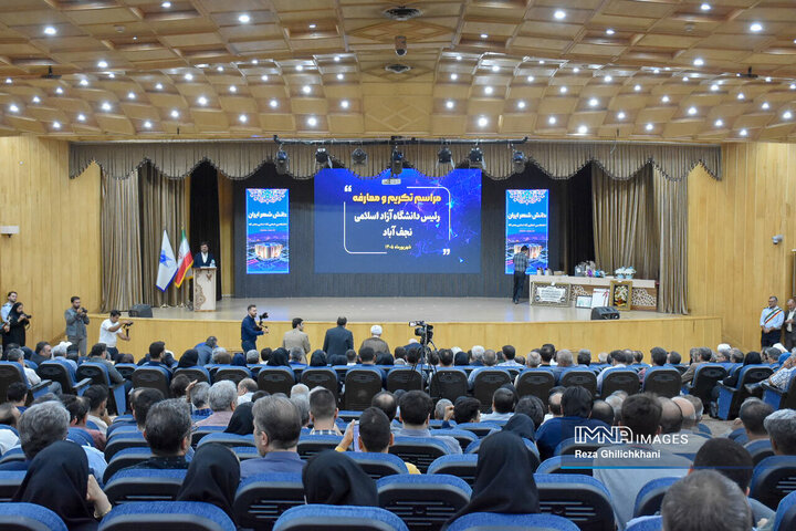 مراسم تکریم و معارفه رئیس دانشگاه آزاد نجف‌آباد