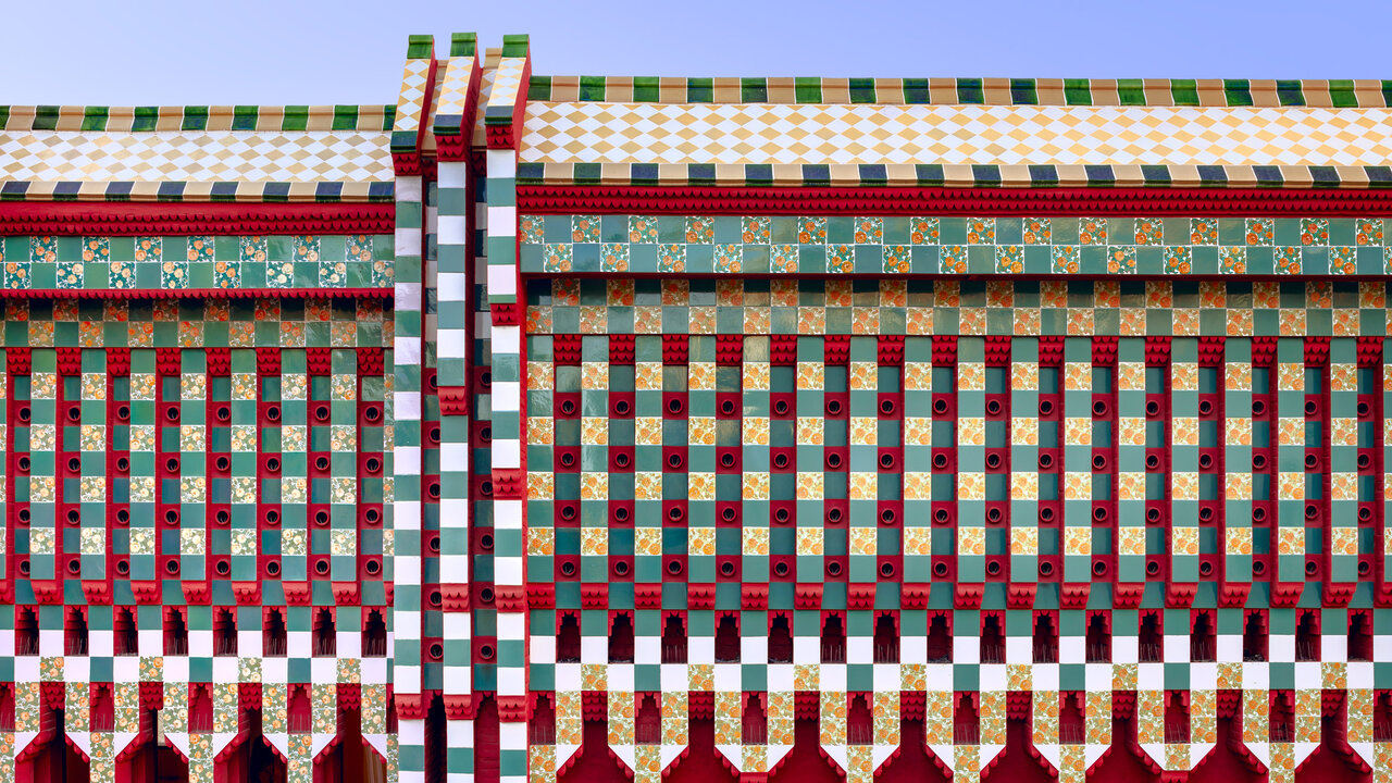 مسجد امام اصفهان در میان شش شاهکار رنگی معماری جهان