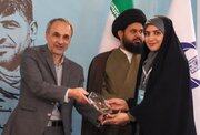 درخشش خبرنگار ایمنا در رویداد رسانه‌ای «هم‌روایت»