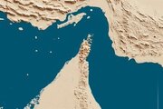 شلیک کروز دریایی به یک کشتی متخلف در مسیر غیرمجاز تنگه هرمز