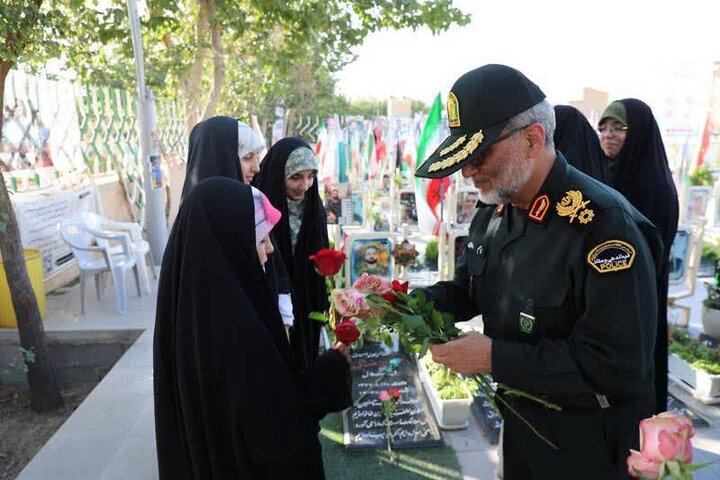 راه شهدا، مسیر ماندگار امنیت و عزت ایران است