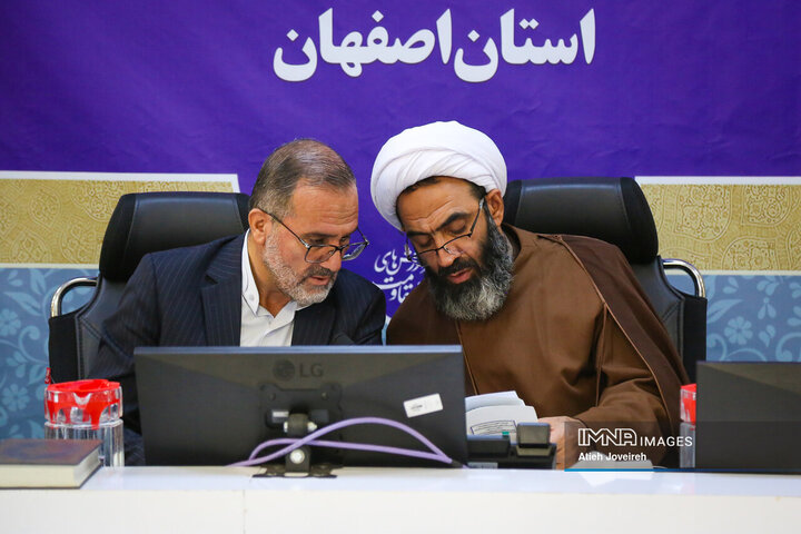 محمد تقی نقدعلی نماینده مردم اصفهان در مجلس و اکبر صالحی معاون امنیتی و انتظامی استانداری اصفهان