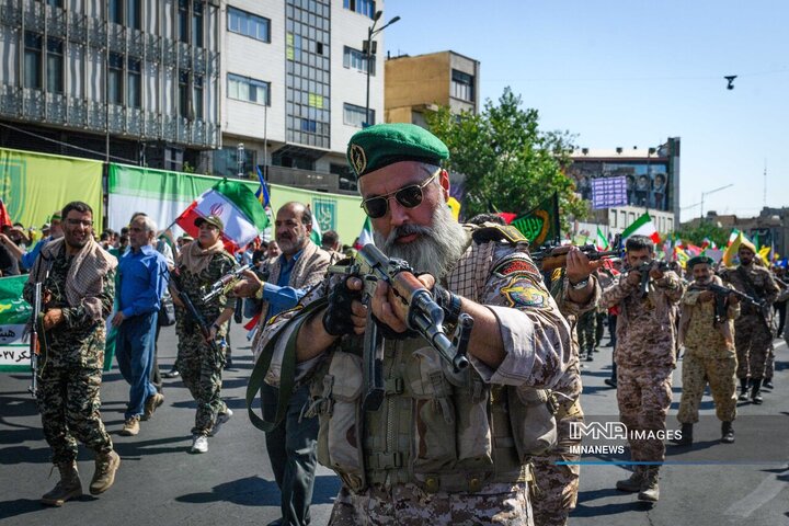رزمایش جان‌فدایان ایران