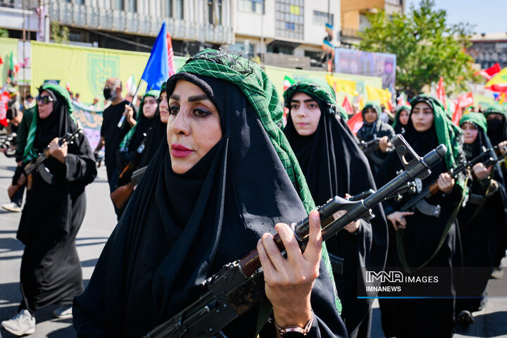 رزمایش جان‌فدایان ایران