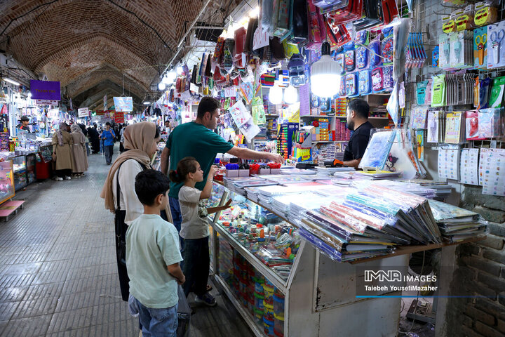 بازار لوازم التحریر همدان در آستانه سال تحصیلی جدید