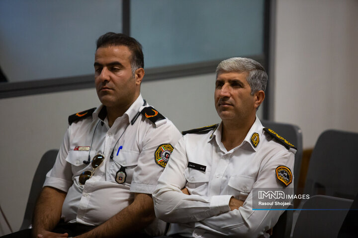 نشست فعال‌سازی مدیریت بحران محلات منطقه ۸ شهرداری اصفهان