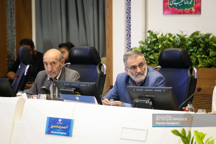 احمدرضا مصور رئیس کمیسیون حقوقی ،برنامه ریزی و پایش مصوبات شورای اسلامی شهر