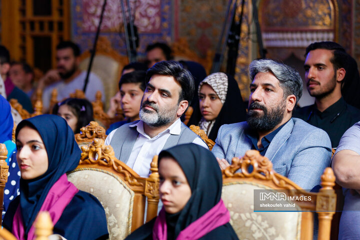 آیین رونمایی از پوستر سی و هشتمین جشنواره بین المللی فیلم های کودکان و نوجوانان اصفهان