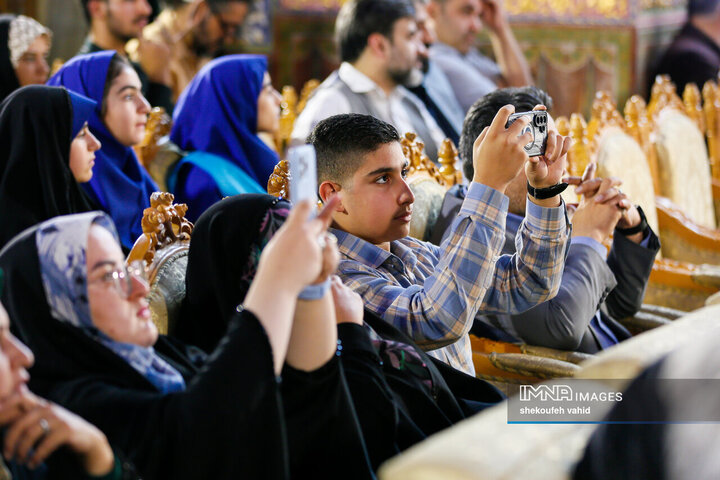آیین رونمایی از پوستر سی و هشتمین جشنواره بین المللی فیلم های کودکان و نوجوانان اصفهان
