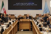 توسعه صنایع‌دستی نیازمند تغییر ریل در سیاست‌گذاری، فروش و صادرات است