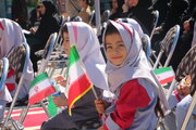 از آغوش خانه تا نیمکت مدرسه؛ قصه نخستین روز شکوفه‌ها