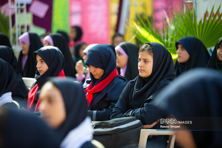 آیین نواختن زنگ جوانه‌ها