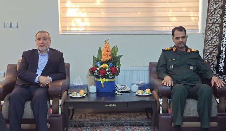 هم‌افزایی دولت و سپاه پشتوانه توسعه استان است