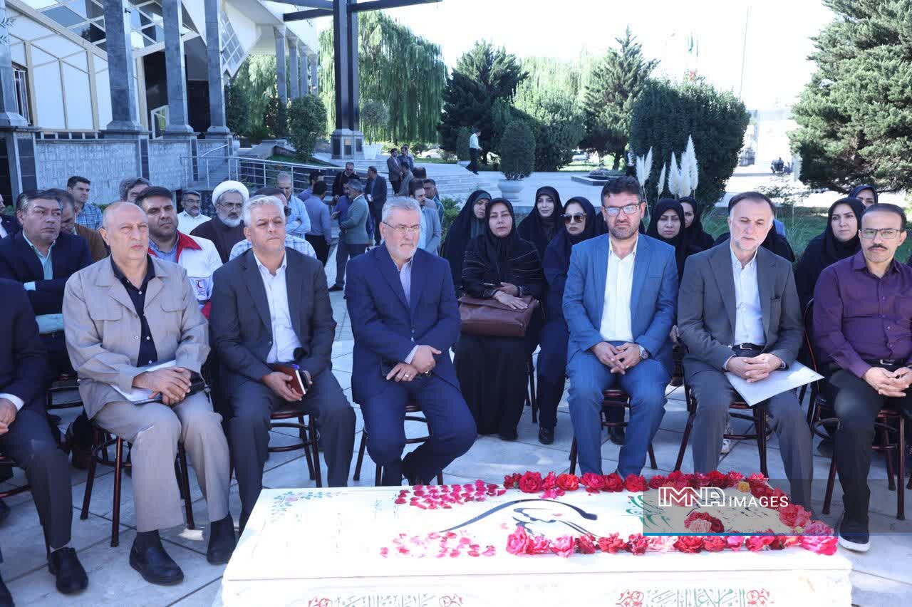 تضعیف دولت تضعیف نظام است