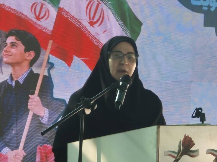 چراغ دانایی با جنایت دشمن خاموش نمی‌شود