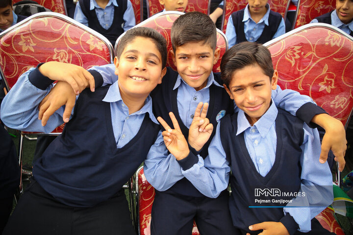 آیین استانی «زنگ مهر»