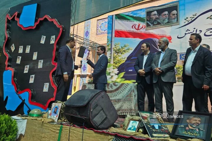 سال تحصیلی جدید را با فرهنگ ایثار، مقاومت و امید آغاز کردیم