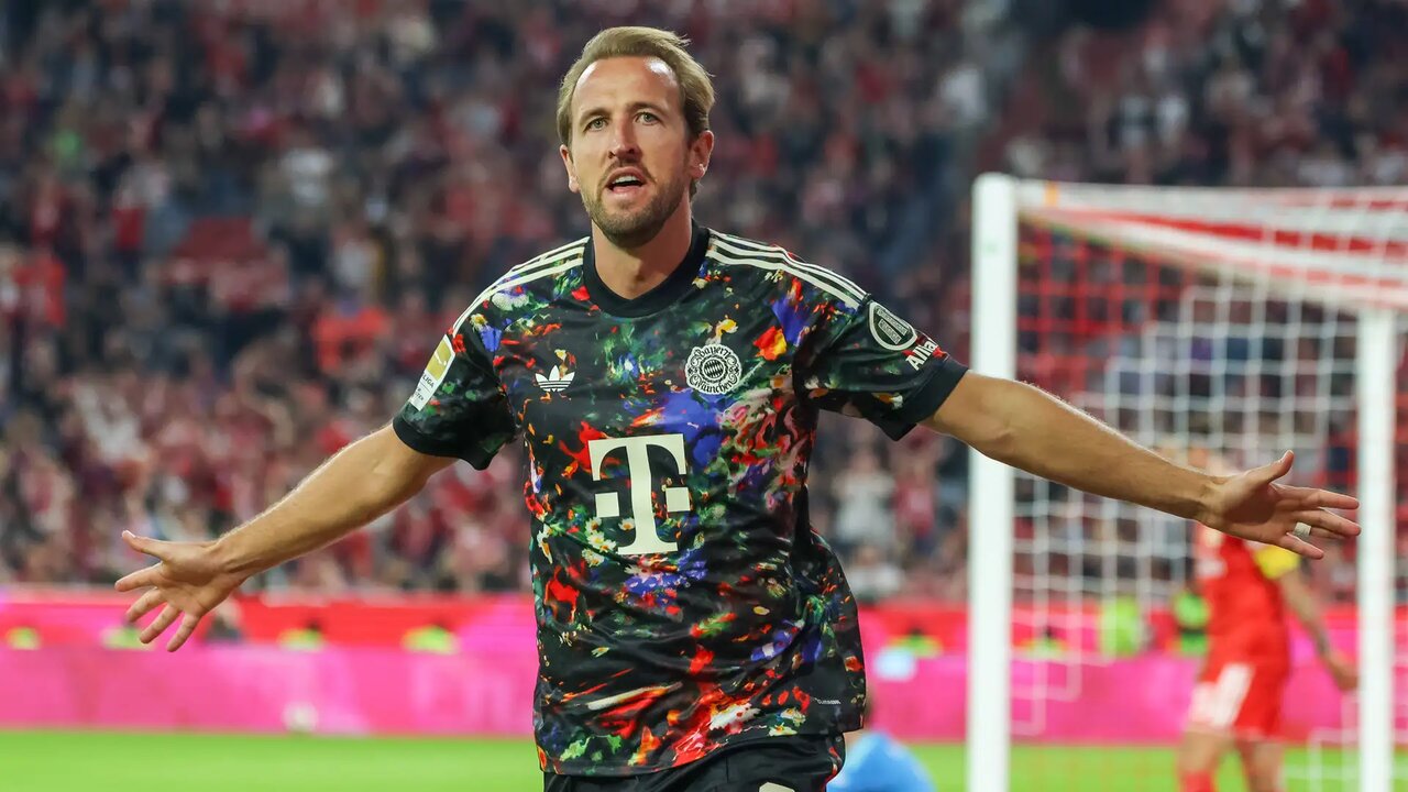 لوئیس دیاز: هری کین شایسته‌ترین گزینه برای توپ طلاست؛ «فوق‌العاده است»
