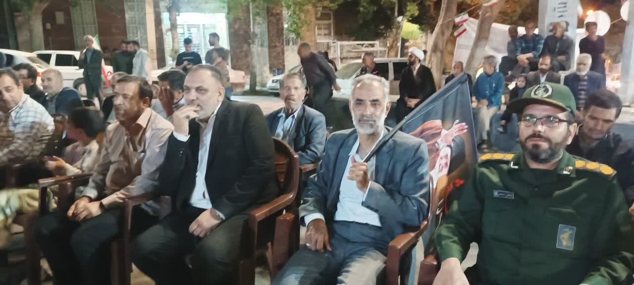 وحدت و ایستادگی مردم، رمز اقتدار ایران است