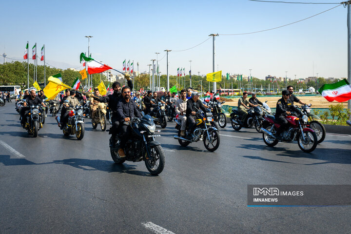 رزمایش 40 هزار موتورسوار جانفدای ایران