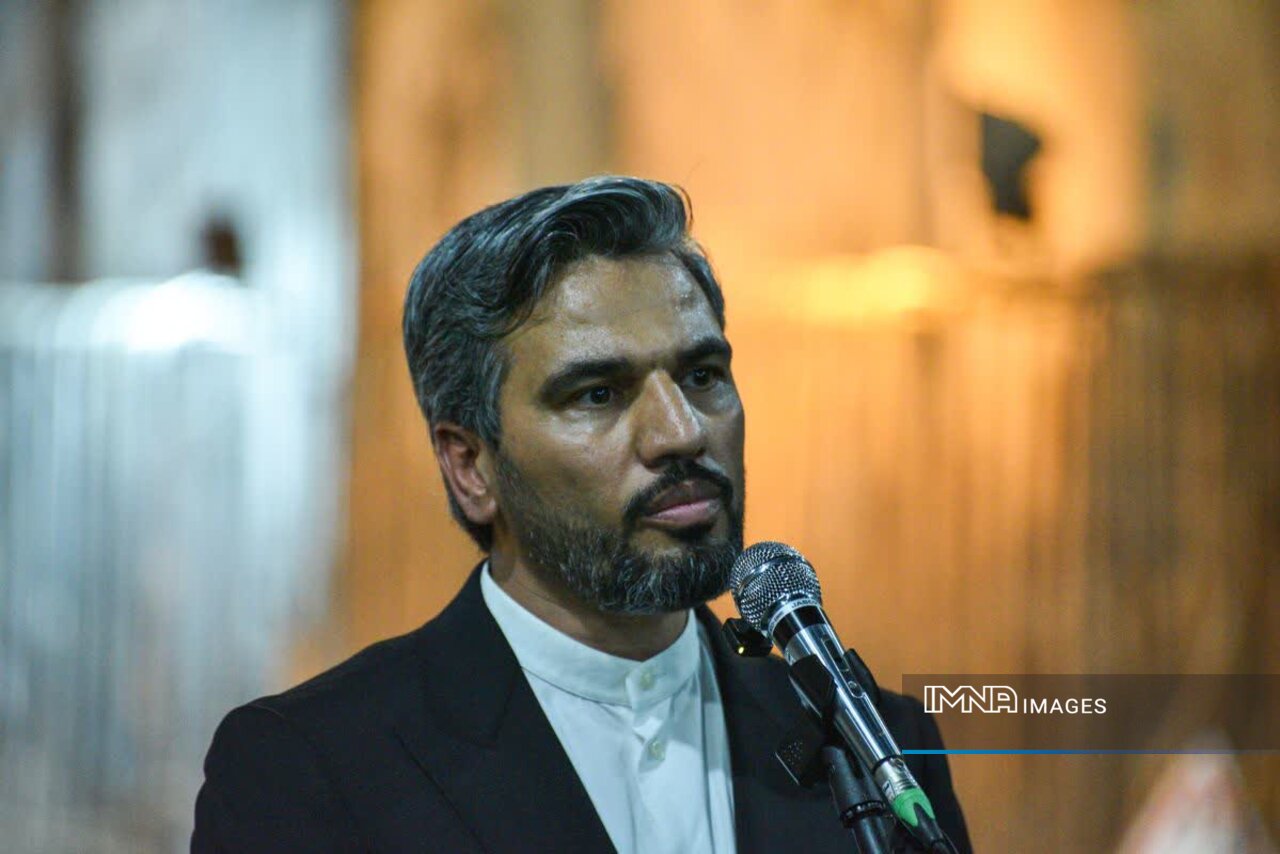 گام راهبردی در اتصال غرب شیراز به شبکه ریلی/سرمایهگذاری ۴۰ میلیون یورویی در هر کیلومتر