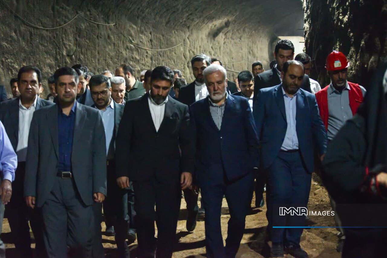 گام راهبردی در اتصال غرب شیراز به شبکه ریلی/سرمایه‌گذاری ۴۰ میلیون یورویی در هر کیلومتر