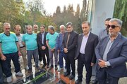 غبارروبی مزار شهدای گمنام در بوستان کوثر خوراسگان به‌مناسبت هفته دفاع مقدس