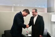 دیدار عراقچی با معاون دبیر کل سازمان ملل در امور بشردوستانه