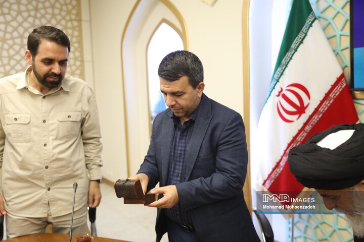 دومین نشست کمیسیون ارتباطات وامور بین الملل مجمع شهرداران کلانشهرها