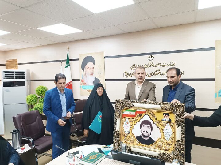 ۱۹ درصد از جمعیت ایلام تحت پوشش بنیاد شهید و امور ایثارگران است