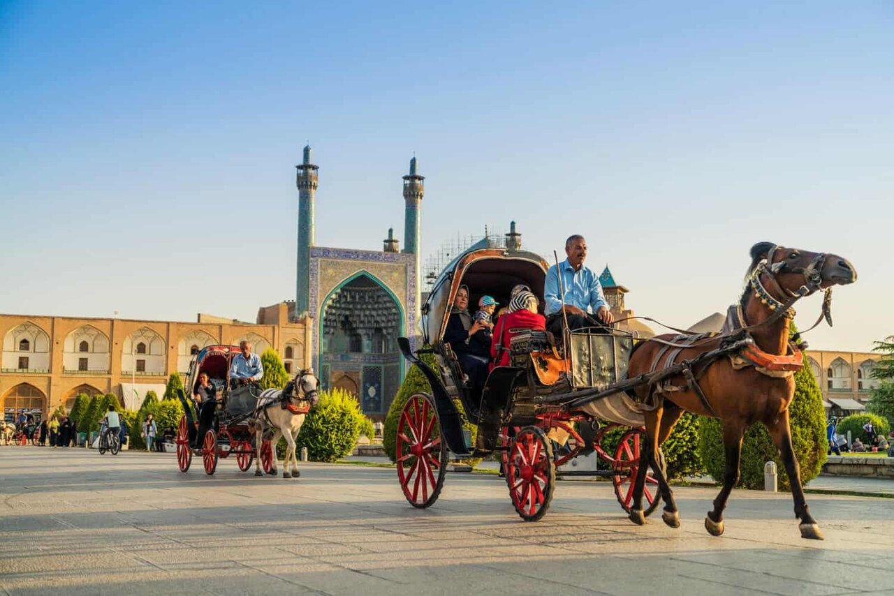 گردشگری، گنجی که زیر پای ایران است