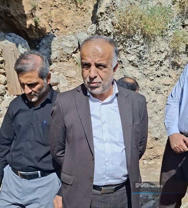 بازسازی روستای ممبین با پشتیبانی لجستیکی دستگاه‌های اجرایی