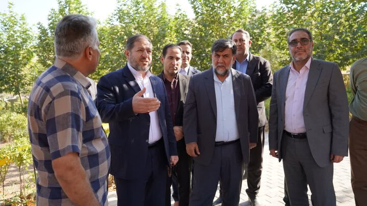 کشت و صنعت خرم‌آباد الگویی موفق از تولید دانش‌بنیان است