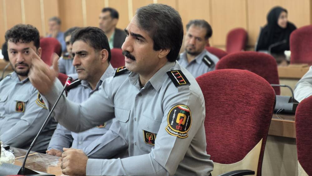تحویل ۲۰ دستگاه خودرو و تجهیزات به آتش‌نشانی‌های کهگیلویه و بویراحمد در دولت وفاق