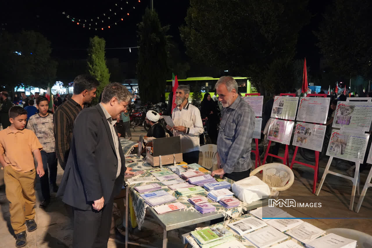 نمایشگاه «اسوه» جلوهای از فعالیتهای مردمی در محلات منطقه ۲ اصفهان است