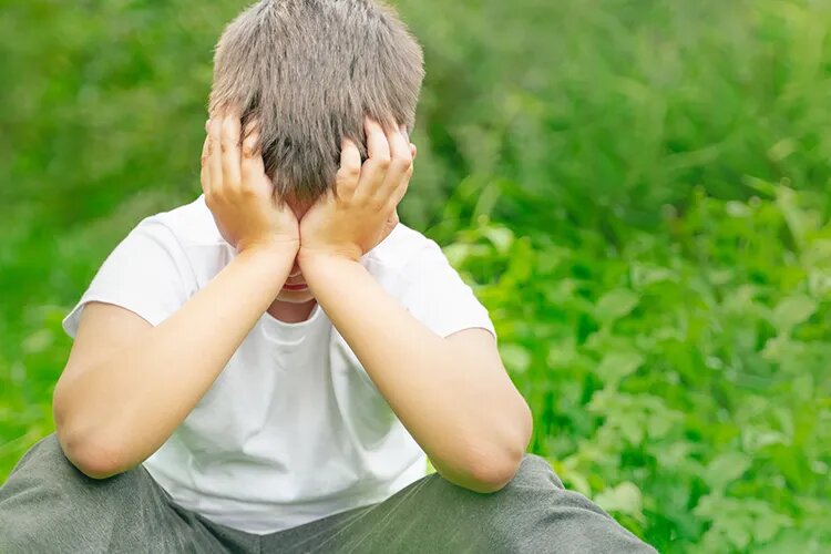 از تفاوت ارتباطی تا چالشهای روانی؛ اضطراب اجتماعی در کودکان و نوجوانان ناشنوا و کمشنوا