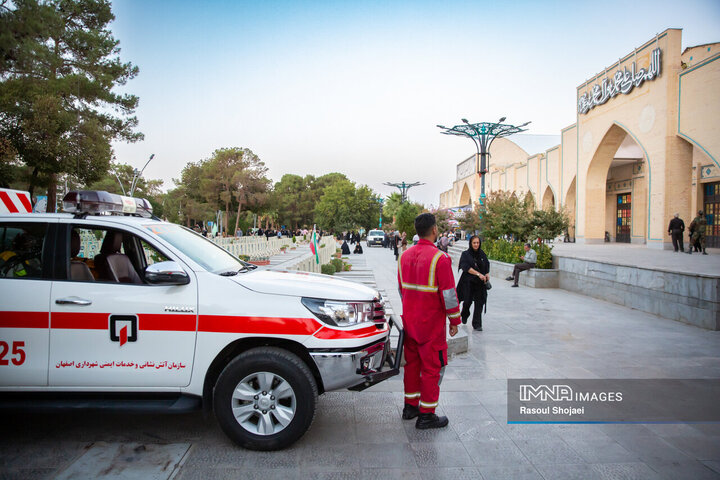 فرشتگان قرمزپوش