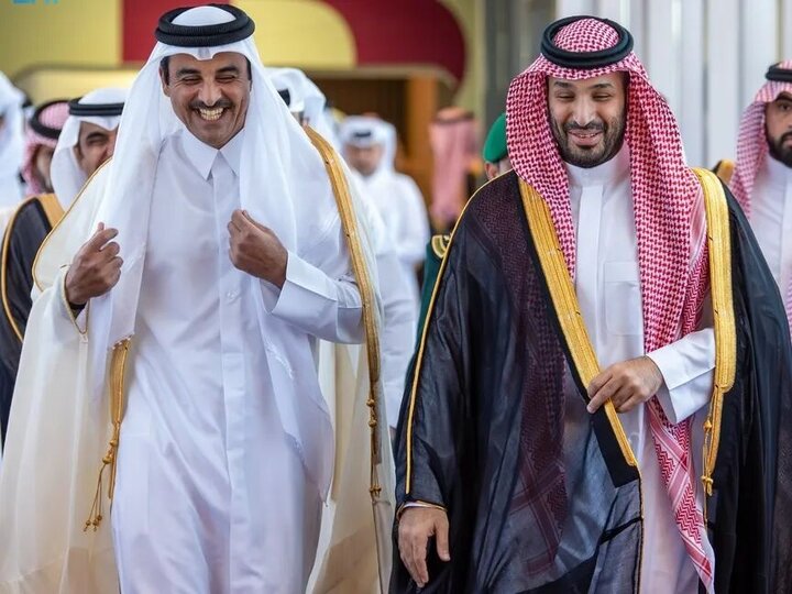 گفت‌وگوی تلفنی ولیعهد عربستان و امیر قطر درباره تحولات منطقه