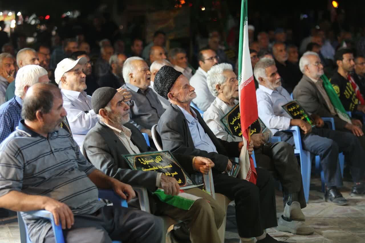 گرامیداشت شهدای خدمت و ایثارگران شهرداری در دویست‌ودوازدهمین شب حضور مردم در خوراسگان