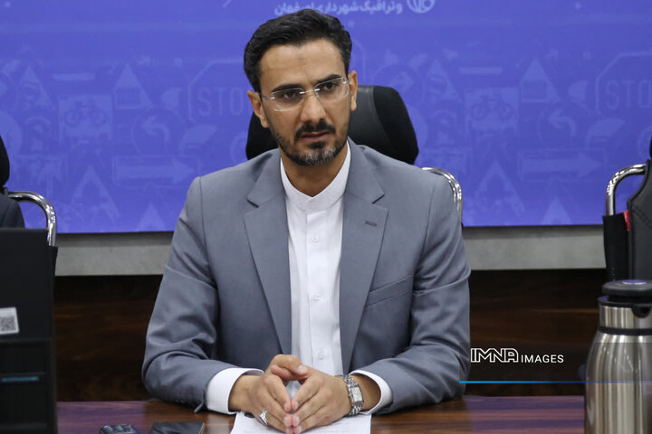 جزئیات ضوابط تردد ناوگان باری خطرناک در محور پل امام خمینی (ره) اصفهان