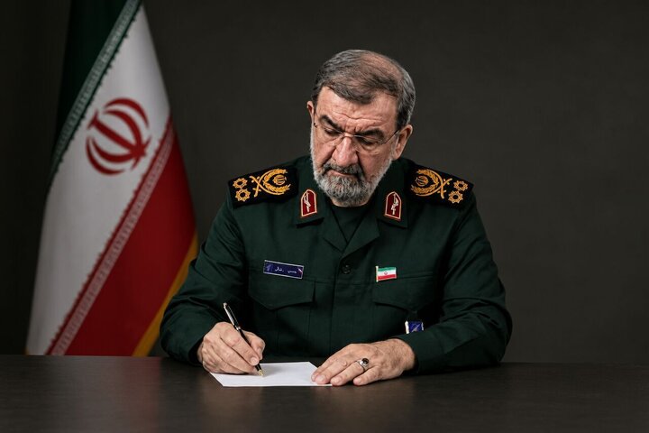 سرلشکر رضایی: ادعاهای بی اساس درباره جزایر ایرانی را متوقف کنید