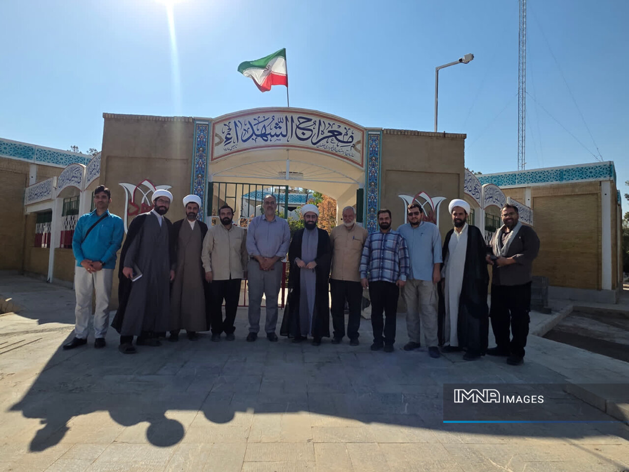 روایتگری در باغ رضوان؛ بازدید کارگروه امیر بیان از معراج‌الشهدا و حسینیه وداع
