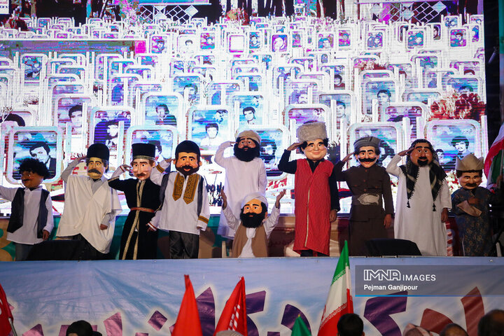 همراهی سی‌و‌هشتمین جشنواره فیلم کودک با حماسه حضور مردم در خیابان