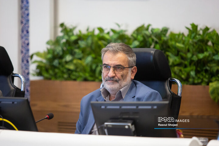 احمدرضا مصور رئیس کمیسیون حقوقی ،برنامه ریزی و پایش مصوبات شورای اسلامی شهر